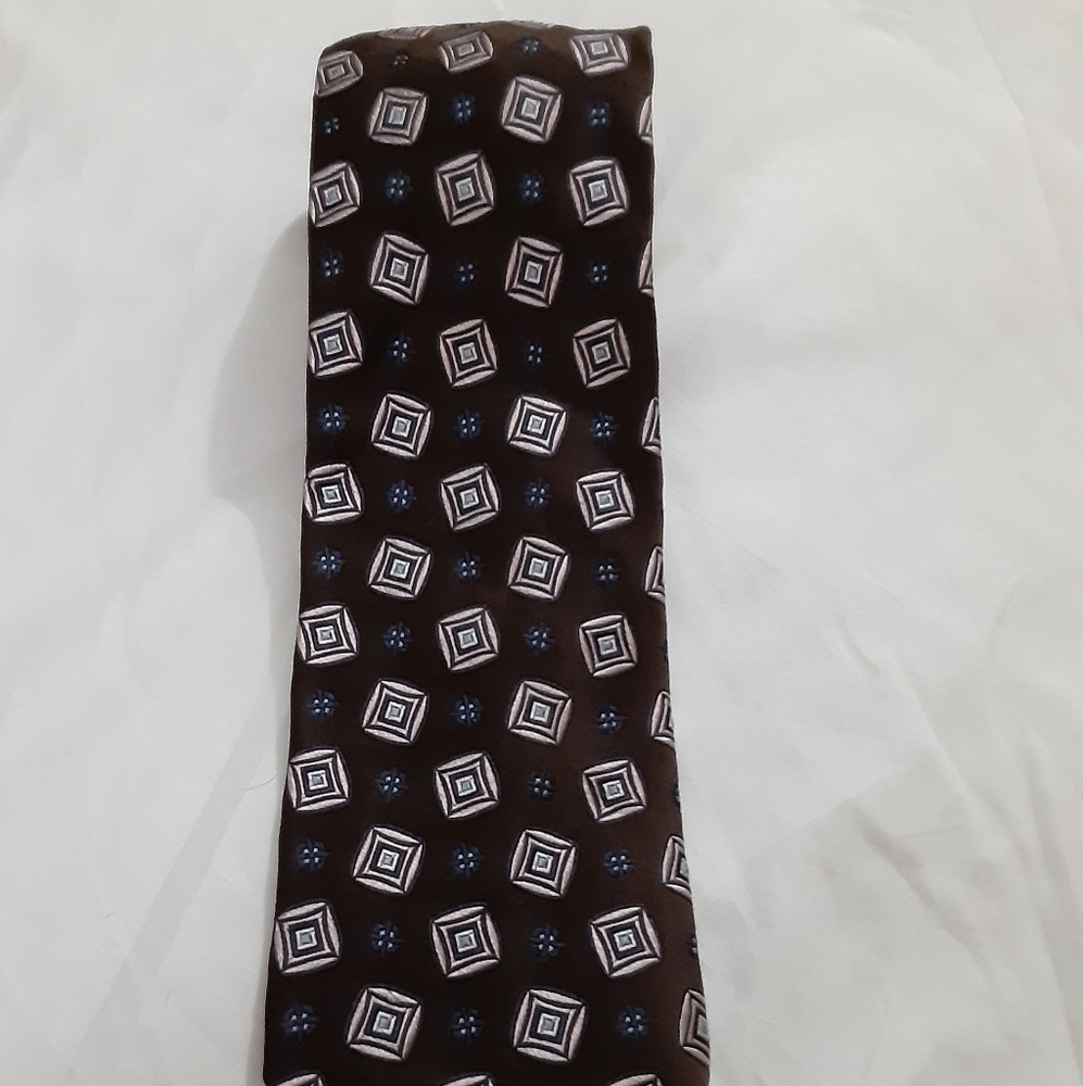Tie